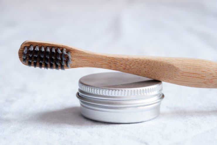 Zahnbürsten ohne Plastik